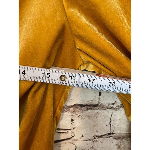 Cato Top Womens Medium Mustard Gold Velvet Cropped Ruched Boho Hippie Stretch - Picture 8 of 13